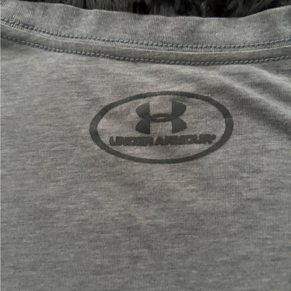 Men’s Grey Under Armor T Shirt Size Small - Picture 4 of 4